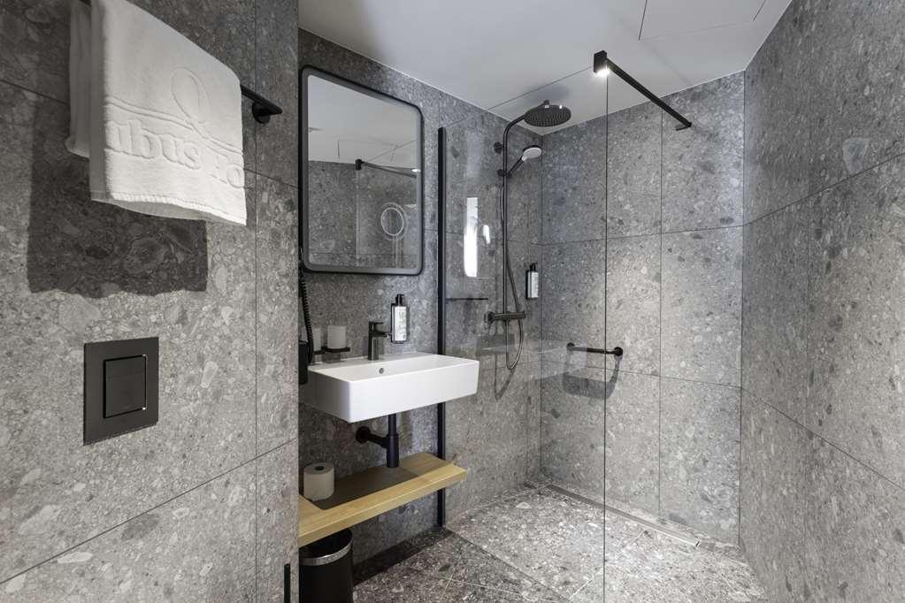 Qubus Hotel Katowice Room photo