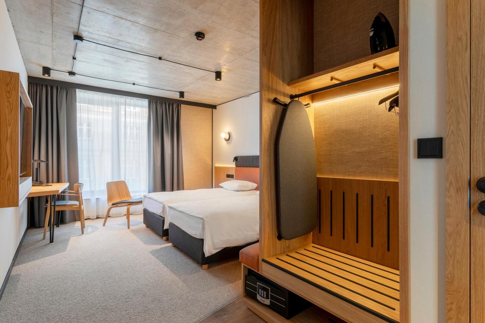 Qubus Hotel Katowice Exterior photo